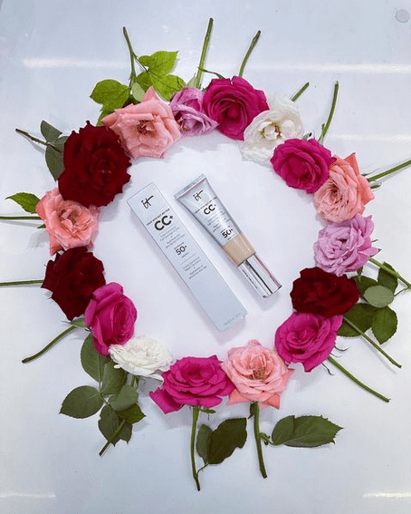 IT Cosmetics CC Crème SPF50 CC+ Cream Nude Glow Your Skin But Better Magasin - vente & achat en ligne Casablanca Maroc IT Cosmetics CC Crème SPF50 CC+ Cream Nude Glow Your Skin But Better Magasin - vente & achat en ligne Casablanca Maroc