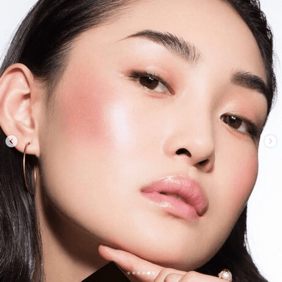 Dior ROUGE BLUSH 999 Magasin - vente & achat en ligne Casablanca Maroc Dior ROUGE BLUSH 999 Magasin - vente & achat en ligne Casablanca Maroc